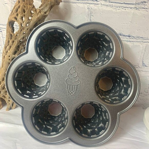 Nordic Ware Ice Cream Cone Cupcake Pan - Picture 1 of 5